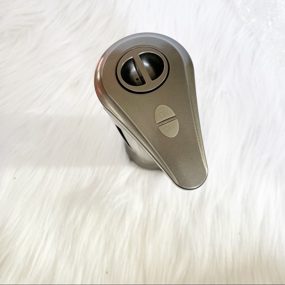 New Automatic Sanitizer Dispenser - Picture 7 of 7